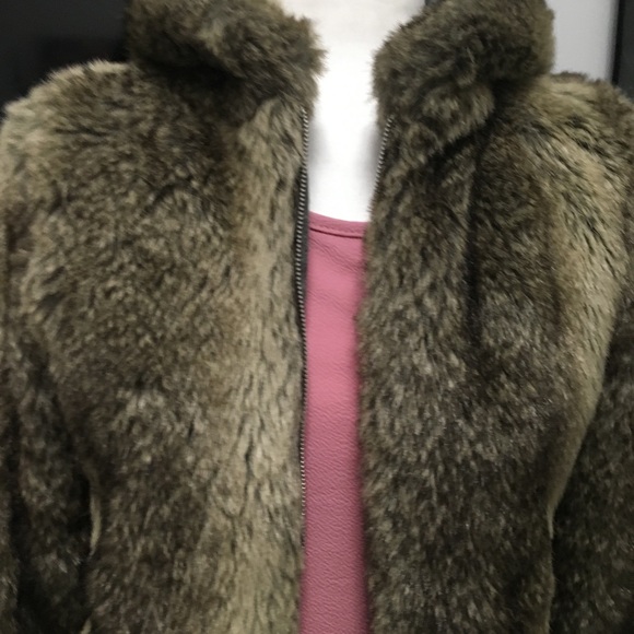 Faur fax Jacket - Picture 15 of 16